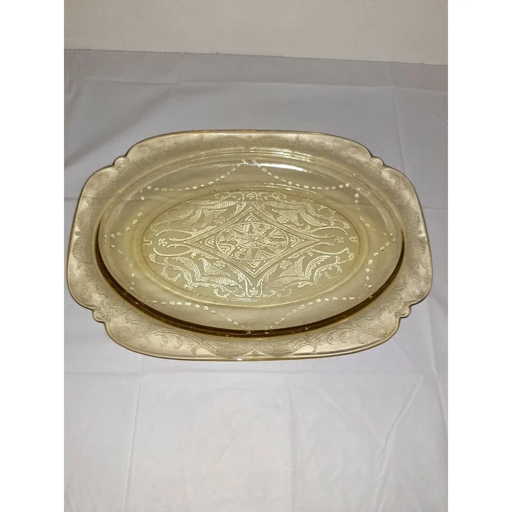 Vintage Amber FEDERAL DEPRESSION Gold Glass OVAL Scalloped PLATE Platter Tray